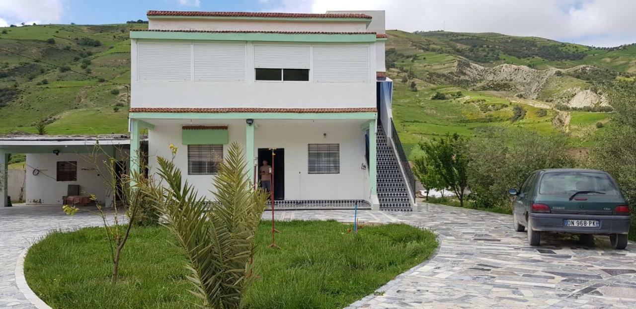 Belle Maison Au Coeur Des Montagnes De Taza A Moins De 10 Minutes De L'Agora Park Villa Bagian luar foto